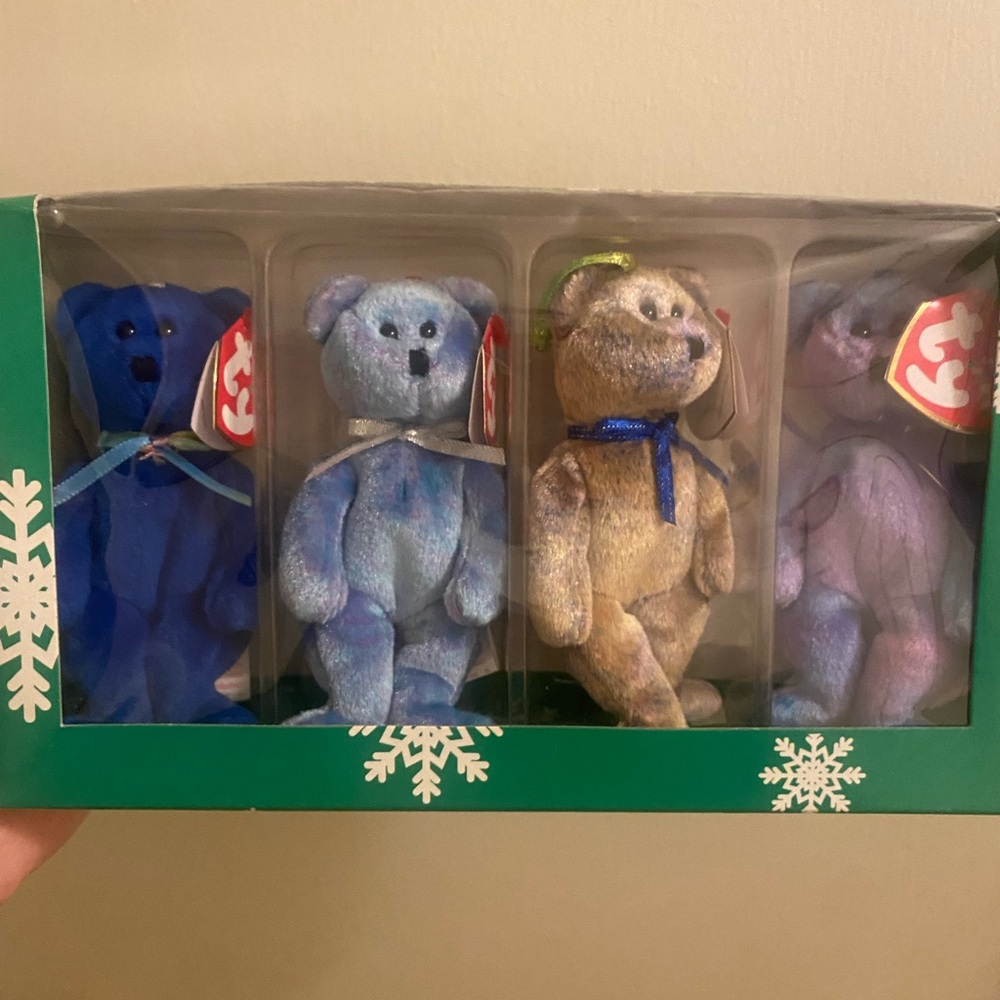 Jingle Beanies Collection